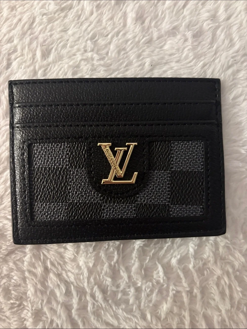 Brand New !! FASHION Black & Gray Damier Card Holder with Gold LV Emblem